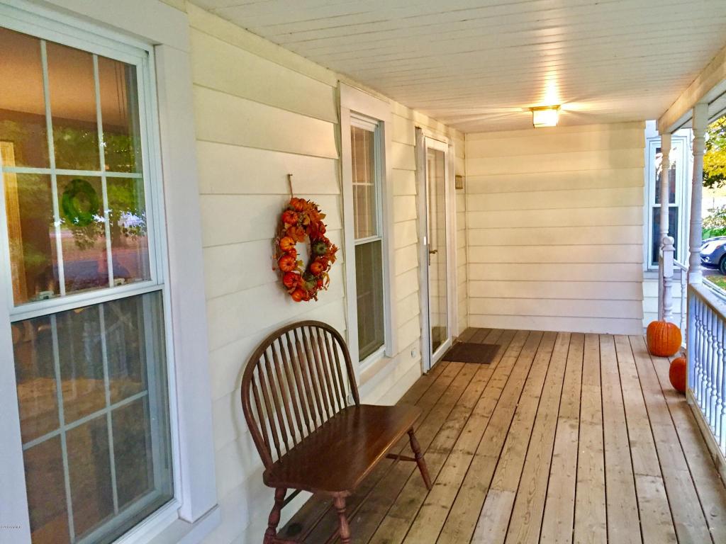 211 Elm St, Carson City, MI 48811 photo 9