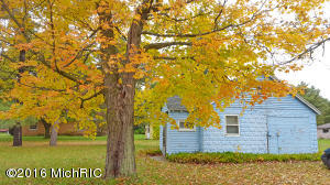 1363 E Wilcox Ave, White Cloud, MI 49349 photo 17