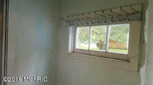 1363 E Wilcox Ave, White Cloud, MI 49349 photo 18