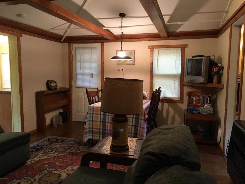 913 Maas Ln, Pullman, MI 49450 photo 7