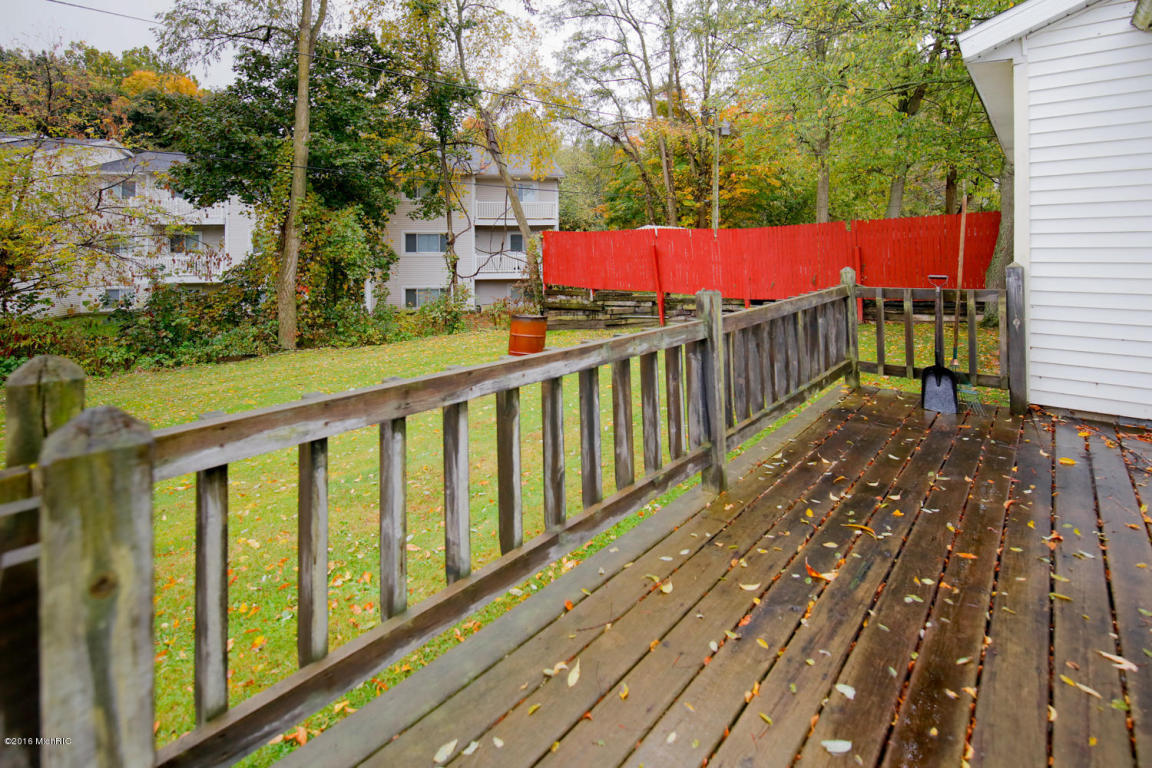 628 Spring St, Three Rivers, MI 49093 photo 12