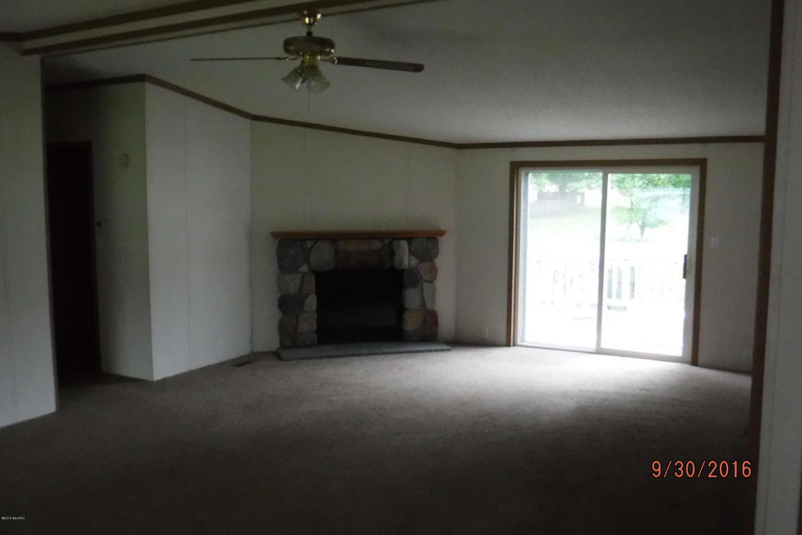 17633 Bailey Rd, Bailey, MI 49303 photo 5