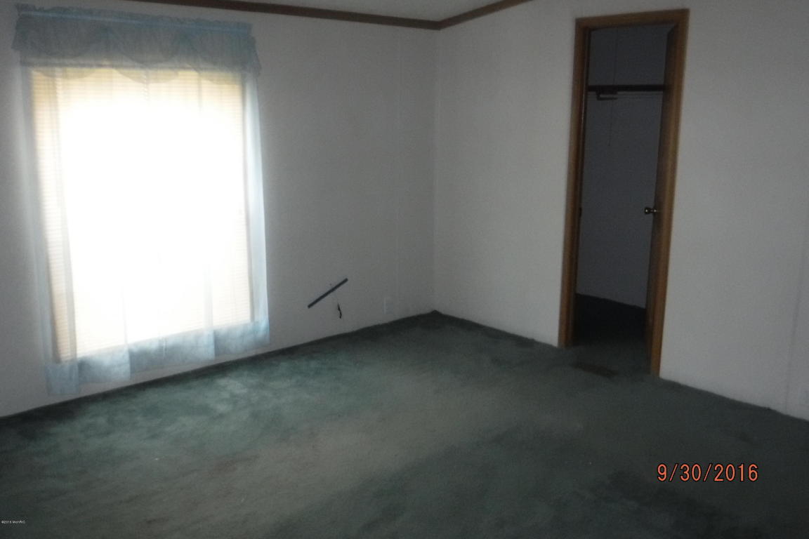17633 Bailey Rd, Bailey, MI 49303 photo 14