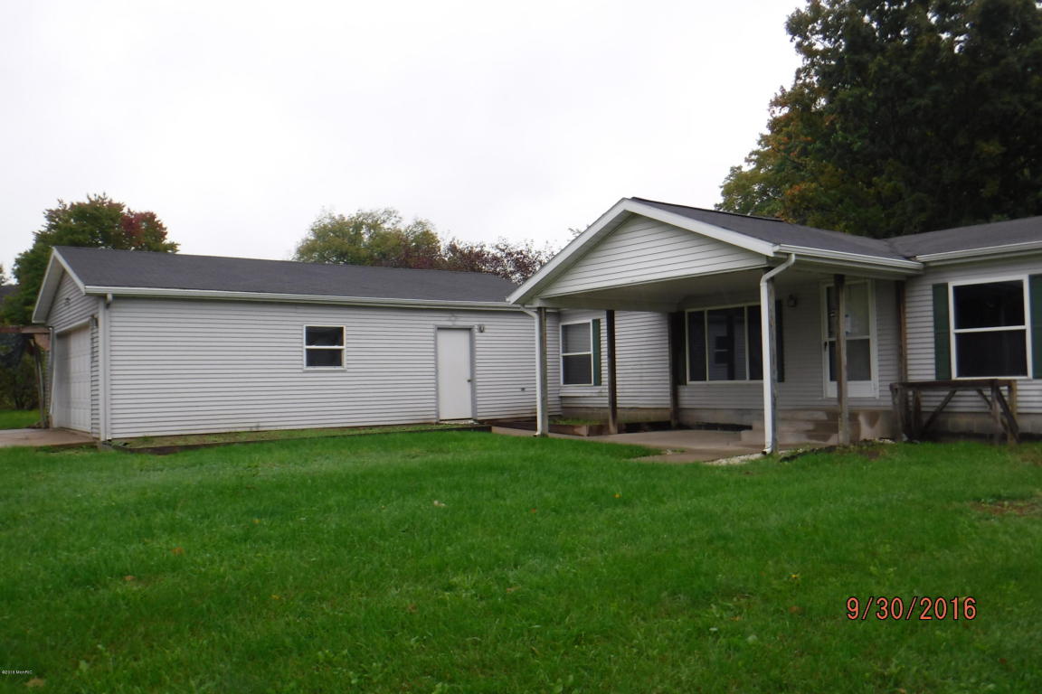 17633 Bailey Rd, Bailey, MI 49303 photo 2