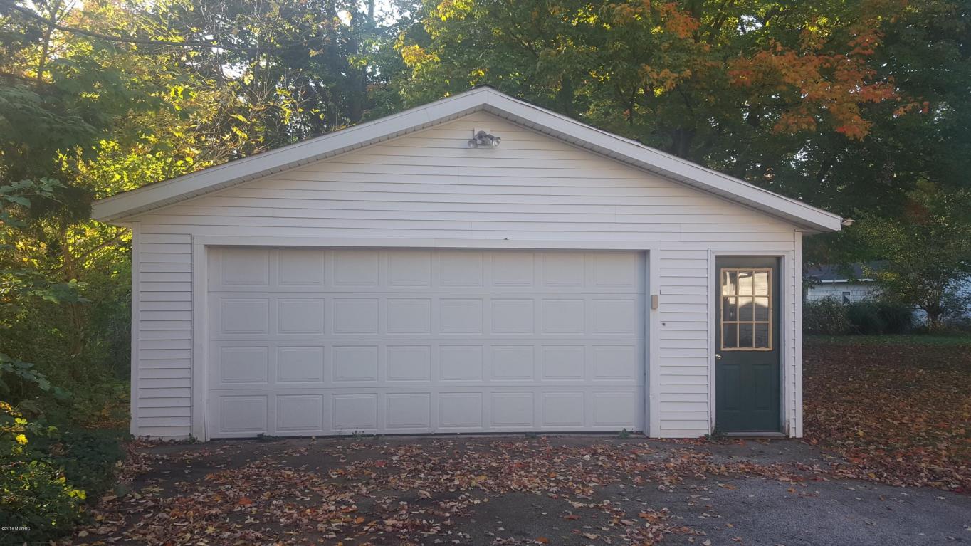 79 Daugherty St, Coldwater, MI 49036 photo 3