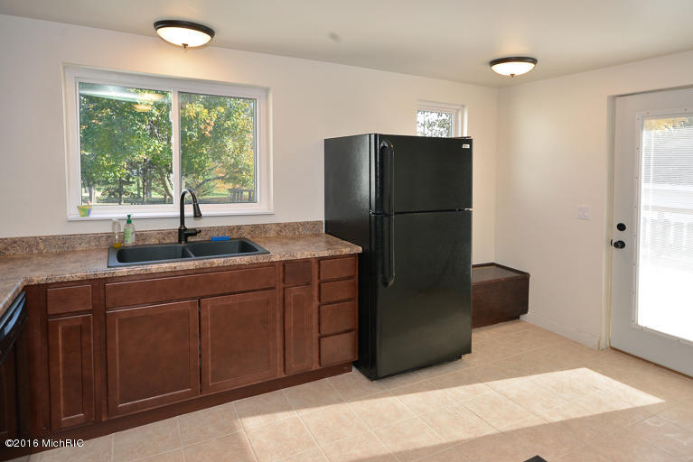 312 N Webster, Augusta, MI 49012 photo 8