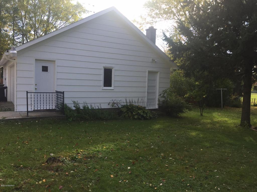 128 E Pine St, Fremont, MI 49412 photo 21