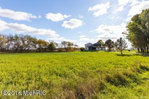 4555 14th St, Dorr, MI 49323 photo 5