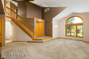 4555 14th St, Dorr, MI 49323 photo 6