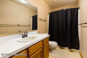 4555 14th St, Dorr, MI 49323 photo 22
