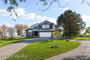 4555 14th St, Dorr, MI 49323 photo 3