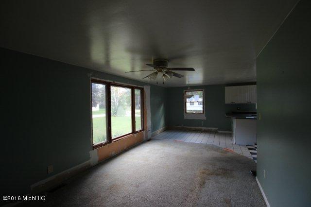 5103 Geiger Ct, Belding, MI 48809 photo 8