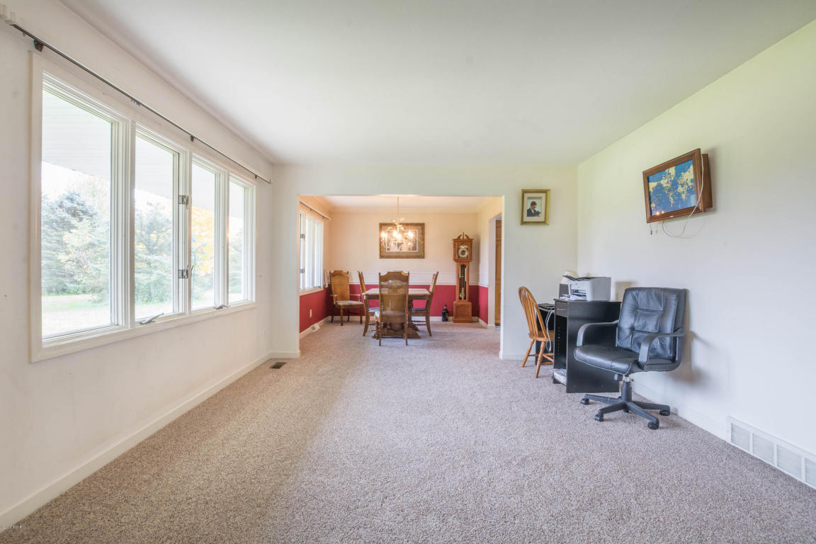 2455 Mccabe Ave NE, Ada, MI 49301 photo 4