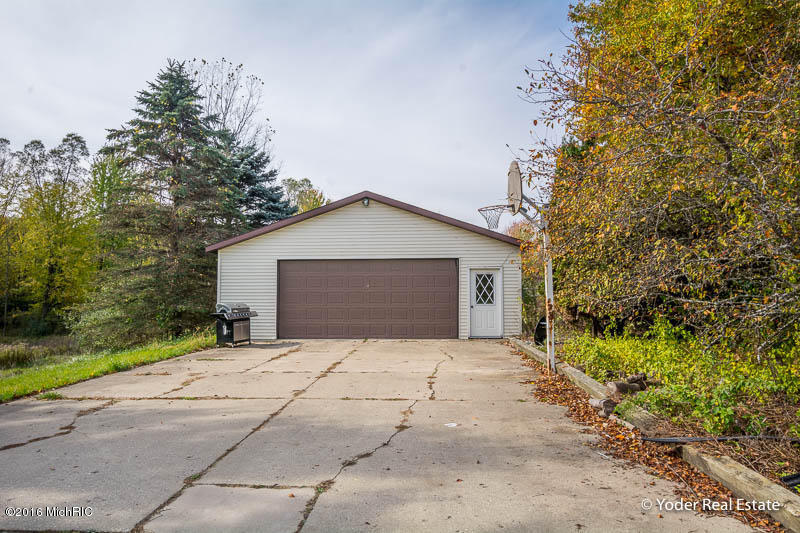 2455 Mccabe Ave NE, Ada, MI 49301 photo 33