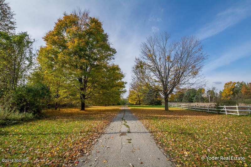 2455 Mccabe Ave NE, Ada, MI 49301 photo 29