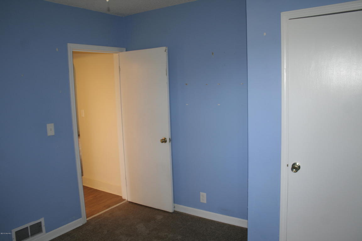 6209 E Becht Rd, Coloma, MI 49038 photo 21