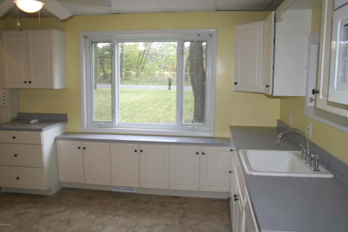 6209 E Becht Rd, Coloma, MI 49038 photo 16