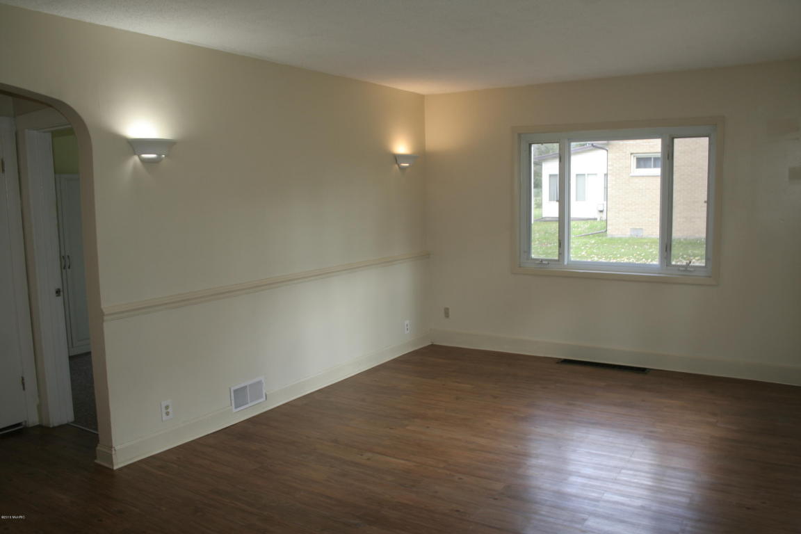 6209 E Becht Rd, Coloma, MI 49038 photo 13