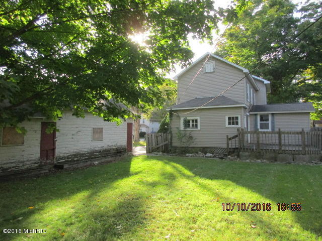 411 Maple St, Three Rivers, MI 49093 photo 4