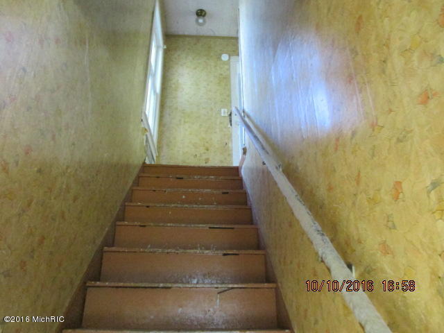 411 Maple St, Three Rivers, MI 49093 photo 13