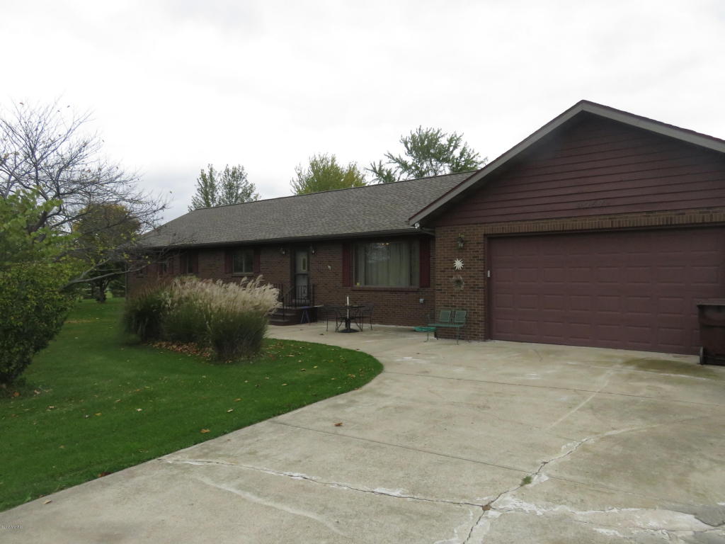 9057 Date, Baroda, MI 49101 photo 34