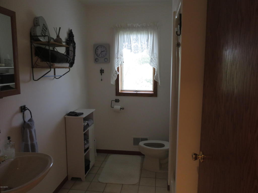 9057 Date, Baroda, MI 49101 photo 26