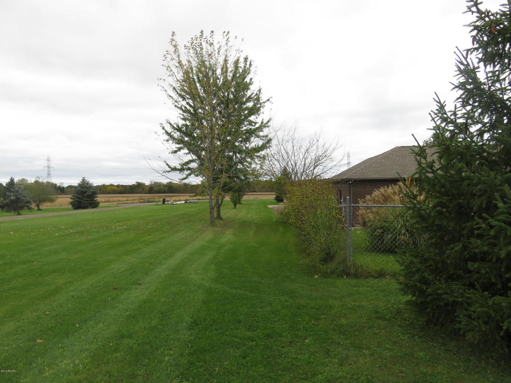 9057 Date, Baroda, MI 49101 photo 39