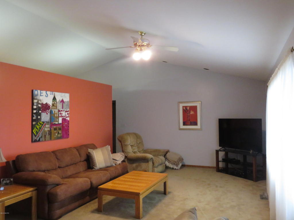 9057 Date, Baroda, MI 49101 photo 23