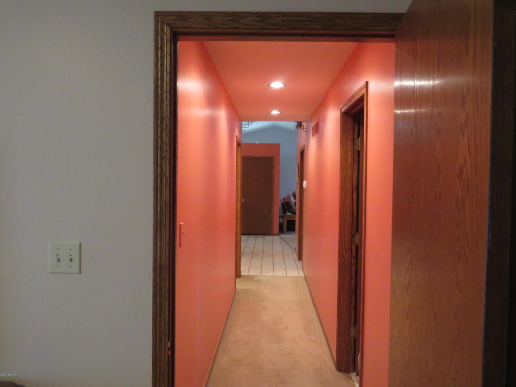 9057 Date, Baroda, MI 49101 photo 21