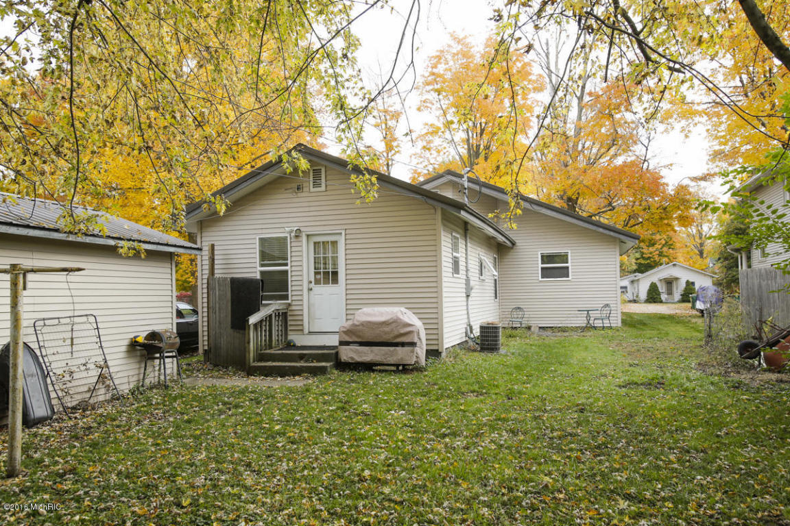 637 S Hooker, Three Rivers, MI 49093 photo 20