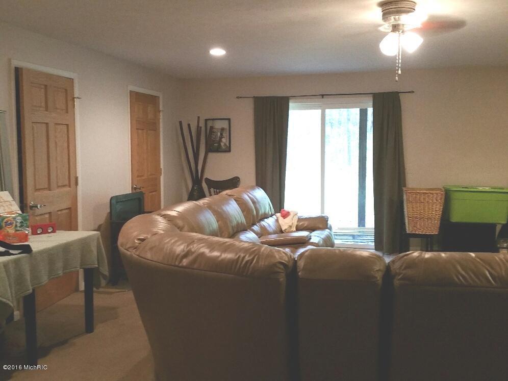 1067 Marsh Rd, Plainwell, MI 49080 photo 34