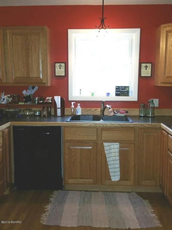 1067 Marsh Rd, Plainwell, MI 49080 photo 9