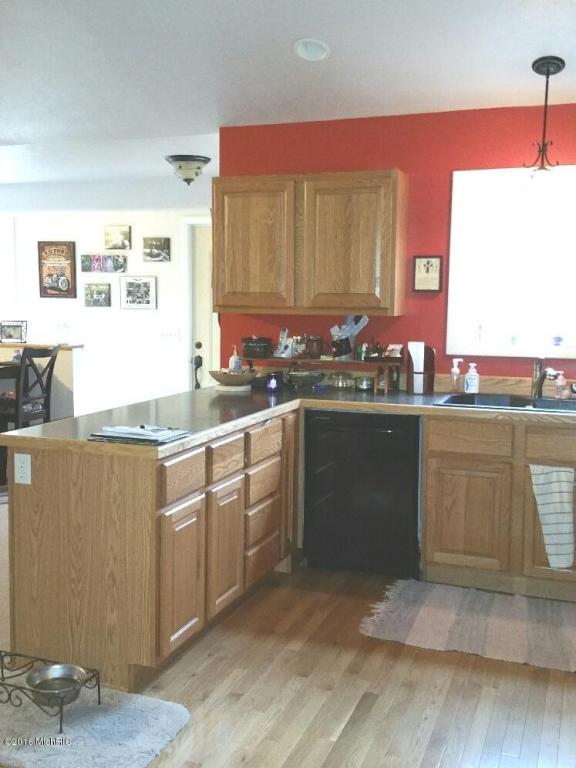 1067 Marsh Rd, Plainwell, MI 49080 photo 13