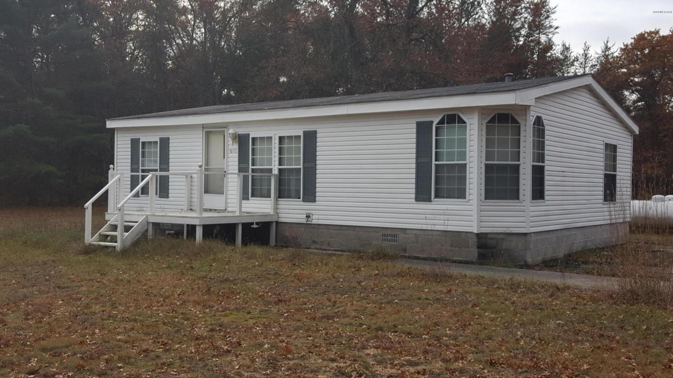 4641 S Forman Rd, Baldwin, MI 49304 photo 1
