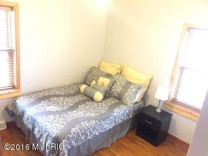 264 Third Ave, Manistee, MI 49660 photo 12