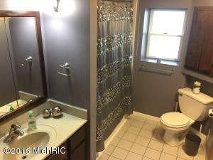 264 Third Ave, Manistee, MI 49660 photo 10