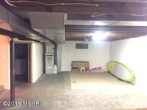 264 Third Ave, Manistee, MI 49660 photo 19
