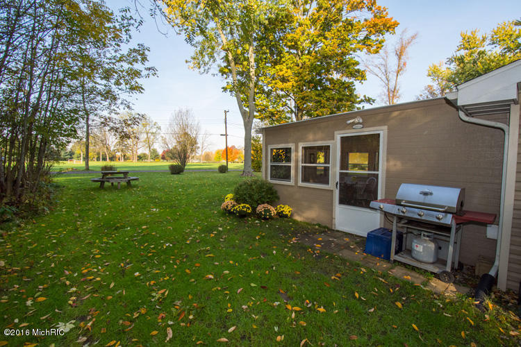 61200 Lenawee Rd, Cassopolis, MI 49031 photo 36