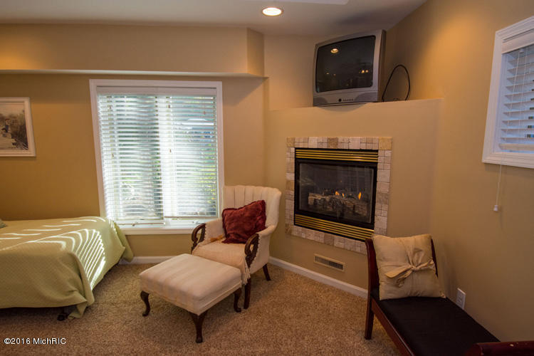61200 Lenawee Rd, Cassopolis, MI 49031 photo 20
