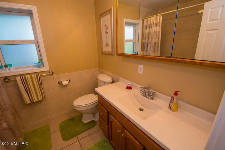 61200 Lenawee Rd, Cassopolis, MI 49031 photo 25