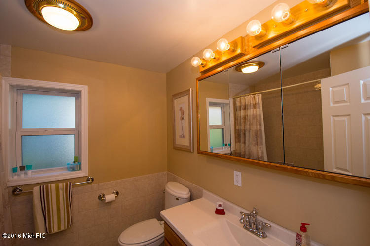 61200 Lenawee Rd, Cassopolis, MI 49031 photo 27