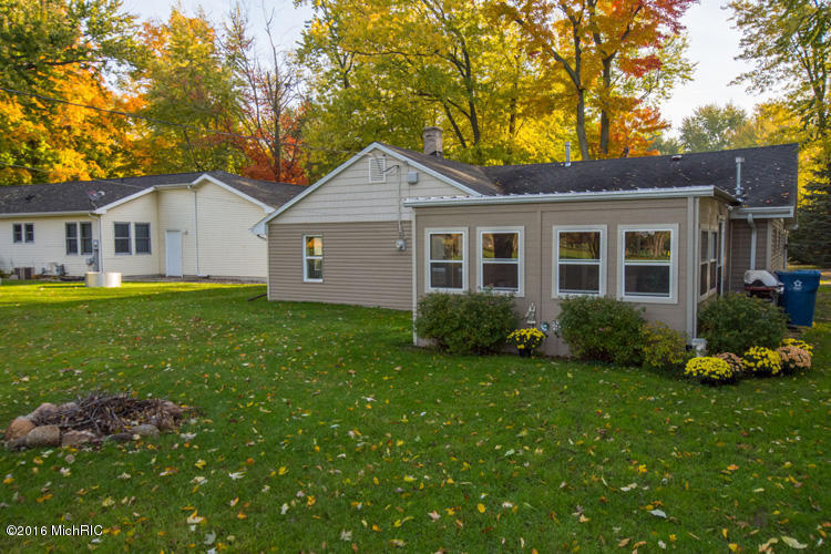 61200 Lenawee Rd, Cassopolis, MI 49031 photo 32