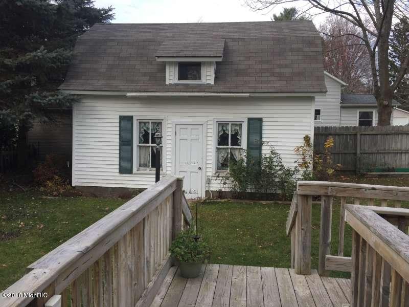120 E Main St, Whitehall, MI 49461 photo 18