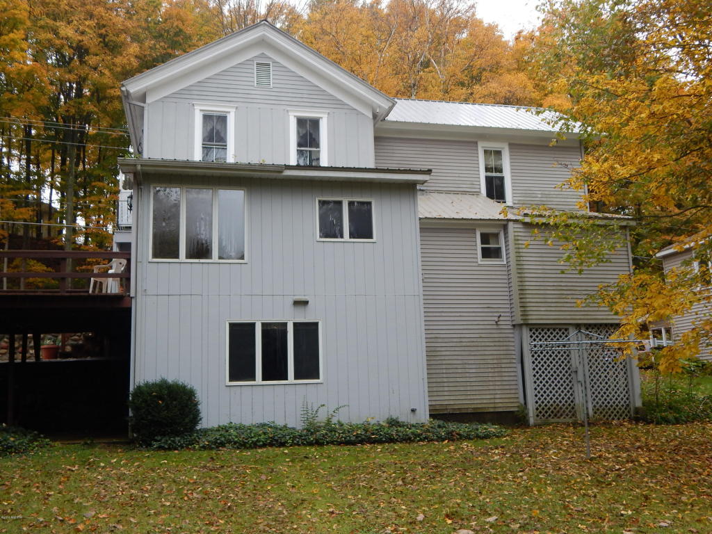 159 Quarterline, Newaygo, MI 49337 photo 7