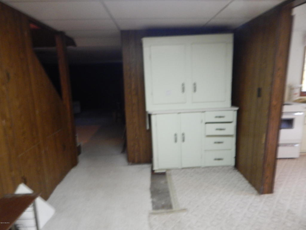 159 Quarterline, Newaygo, MI 49337 photo 18