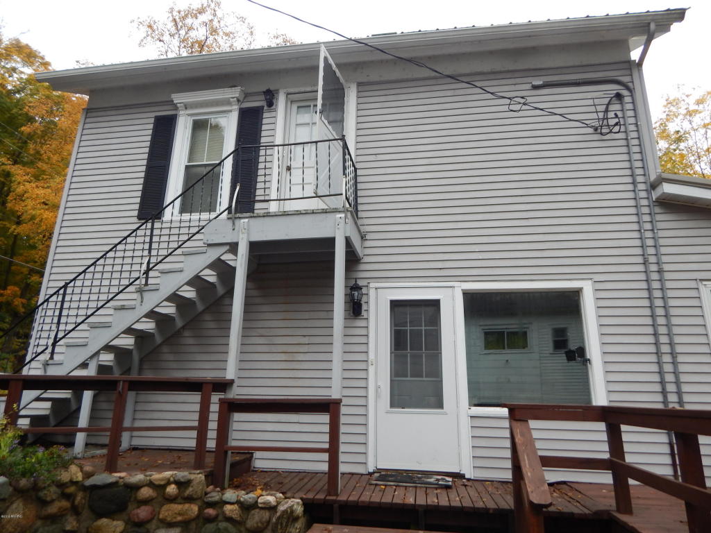 159 Quarterline, Newaygo, MI 49337 photo 8
