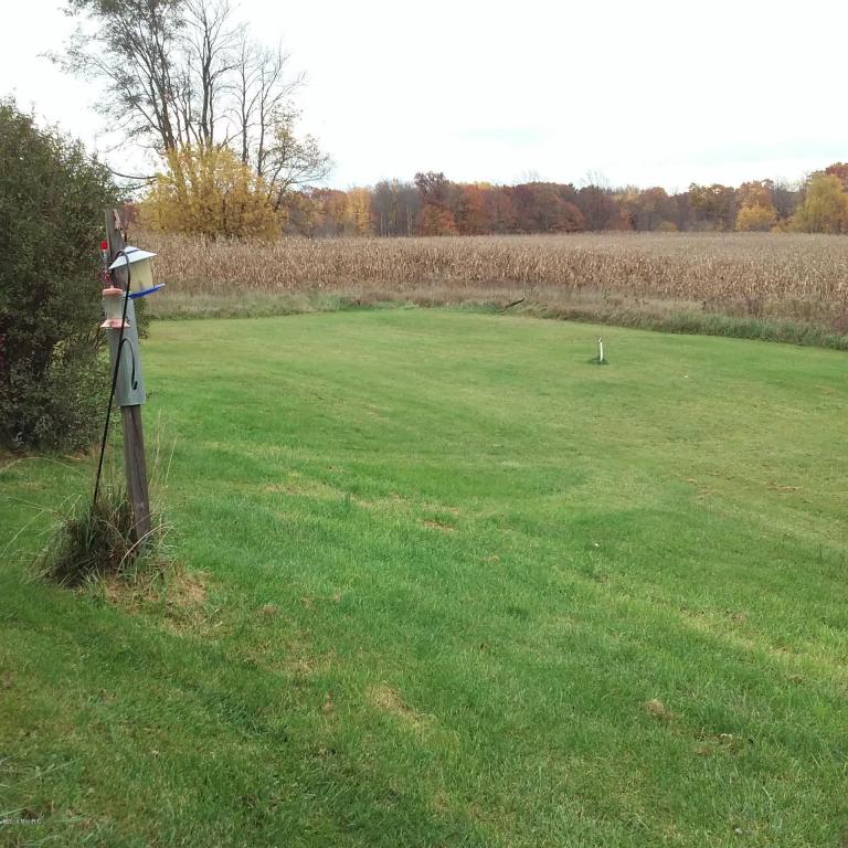 1096 E 104th, Grant, MI 49327 photo 27