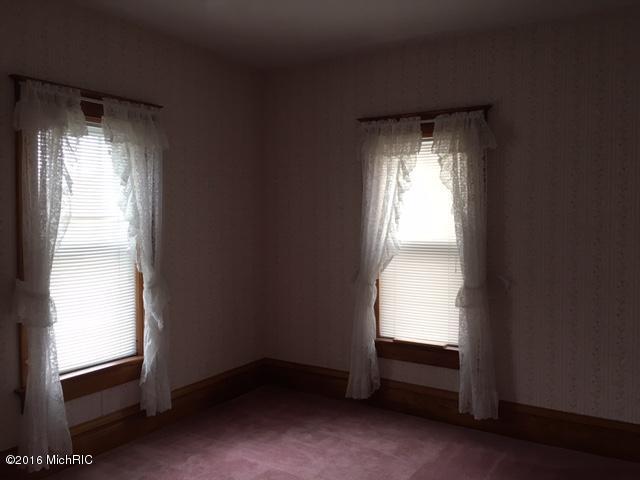 169 E South Ave, Hesperia, MI 49421 photo 14