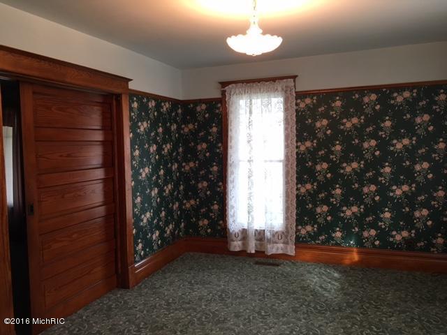 169 E South Ave, Hesperia, MI 49421 photo 5