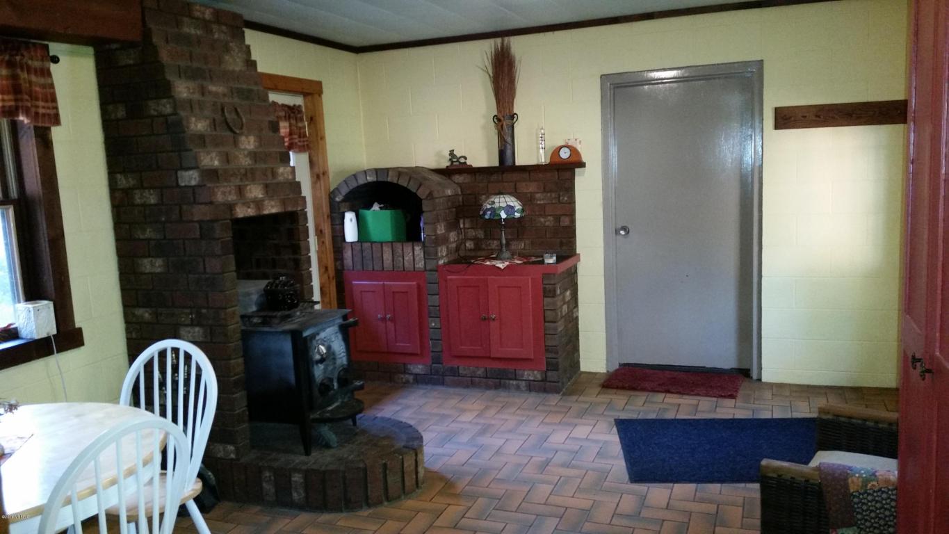 3111 E Decker Rd, Custer, MI 49405 photo 2